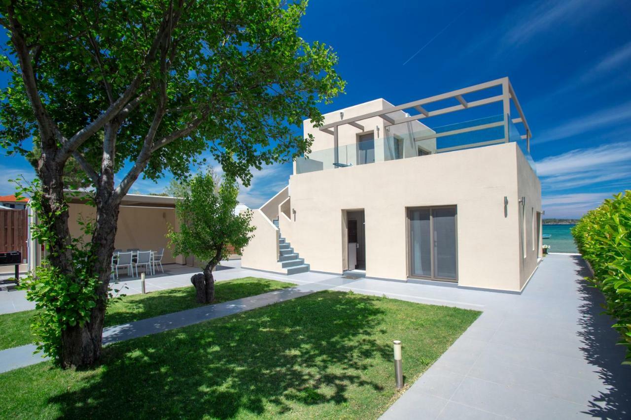 Tiamo Secrets - Beach Front Vourvourou Exterior photo